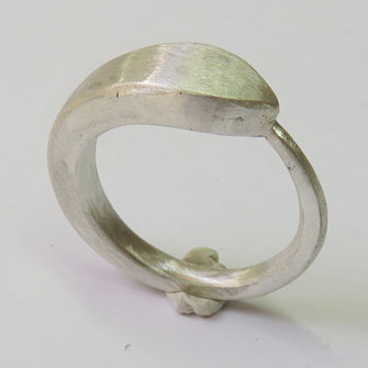 Horizontal Pear Shape Ring Making